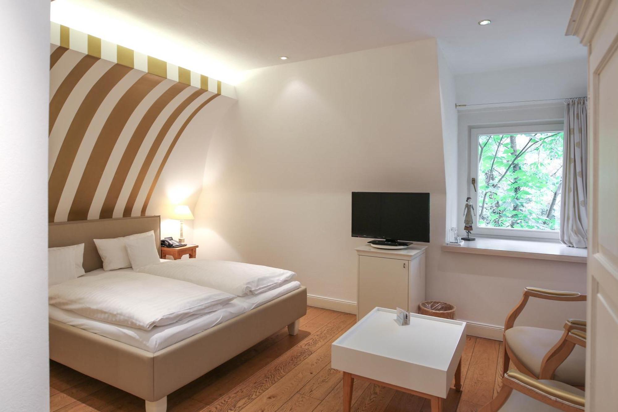 Landhaus Am See Garbsen Extérieur photo