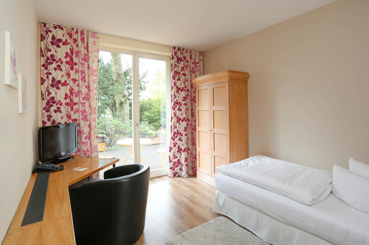 Landhaus Am See Garbsen Extérieur photo